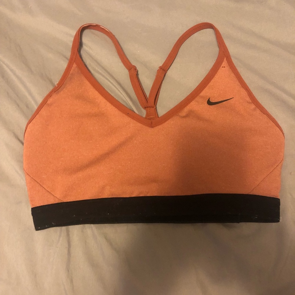 Nike sports bra crossback
